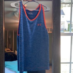 Under Armour men’s heat gear tank